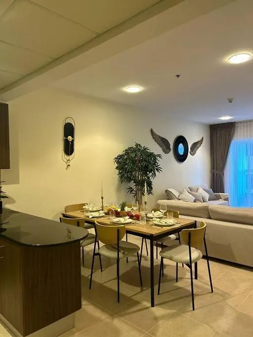 1Bhk In Dubai Marina Near Tram Apartment